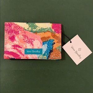 Brand New Vera Bradley RFID Card Case! 😍